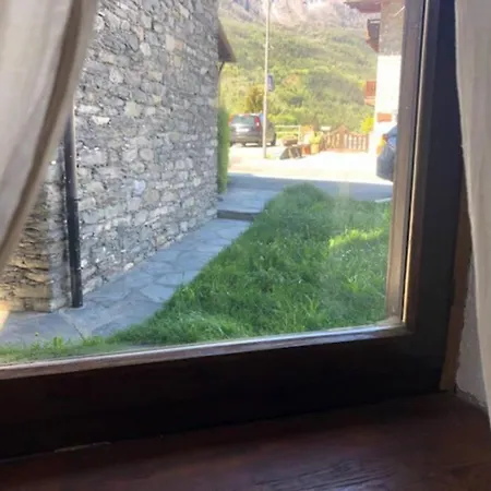 Trekking E Natura Ai Piedi Del Monte Bianco! Apartman